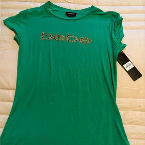 Bebe Green Fitted Cap Sleeve Tee